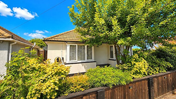 2 Bedroom Detached Bungalow For Sale In Talbot Avenue, Herne Bay, CT6