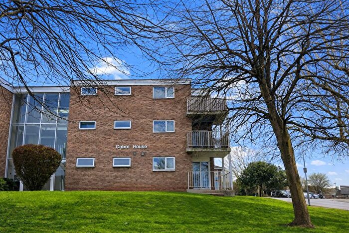2 Bedroom Flat For Sale In Cabot House, Thornbury, BS35