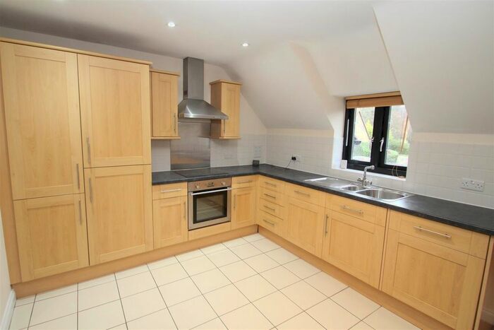 2 Bedroom Flat To Rent In Redbourn Road, Hemel Hempstead HP2