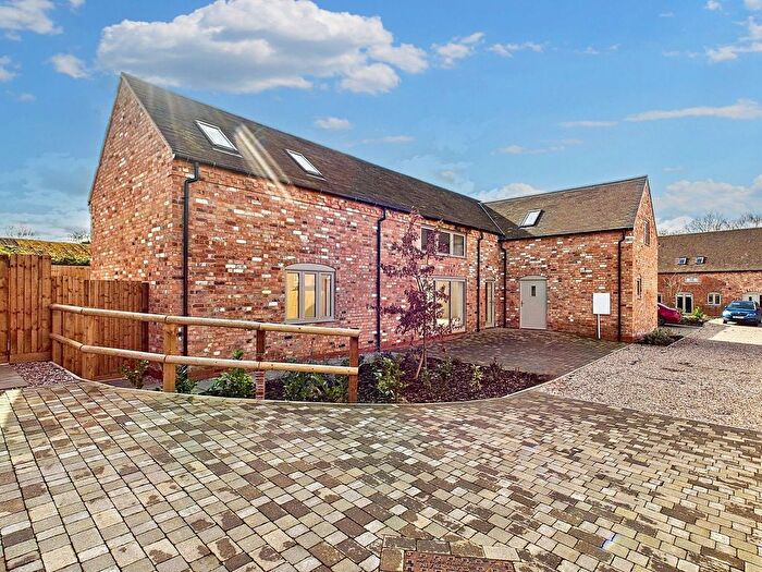 4 Bedroom Semi-Detached House For Sale In Wood Lane, Norton Juxta Twycross, CV9
