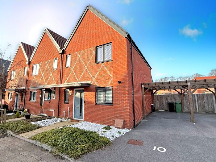 3 Bedroom End Of Terrace House To Rent In Bella Rosa Drive, Langley, Maidstone, ME17