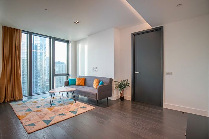 1 Bedroom Flat To Rent In Amory Tower, Marsh Wall, E14