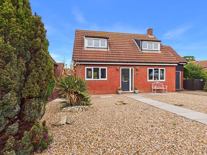 2 Bedroom Detached House For Sale In Pannett Way, Whitby, YO21