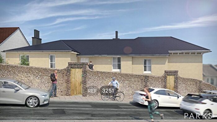 2 Bedroom Flat To Rent In Wakefield Road, Brighton, East Sussex, BN2