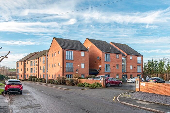 2 Bedroom Flat For Sale In Clive Road, Redditch, Worcestershire, B97