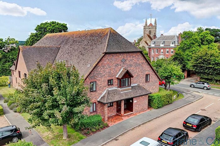 1 Bedroom Flat For Sale In Timbers Court, Hailsham, BN27