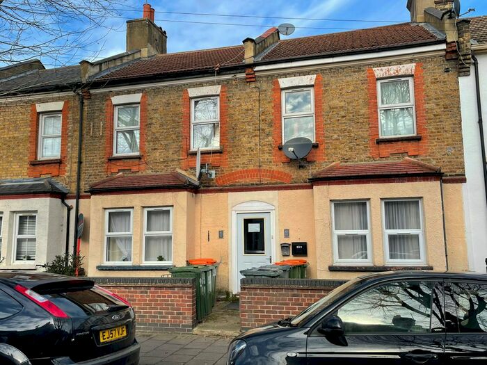 1 Bedroom Flat To Rent In South Esk Road, Green Street E7