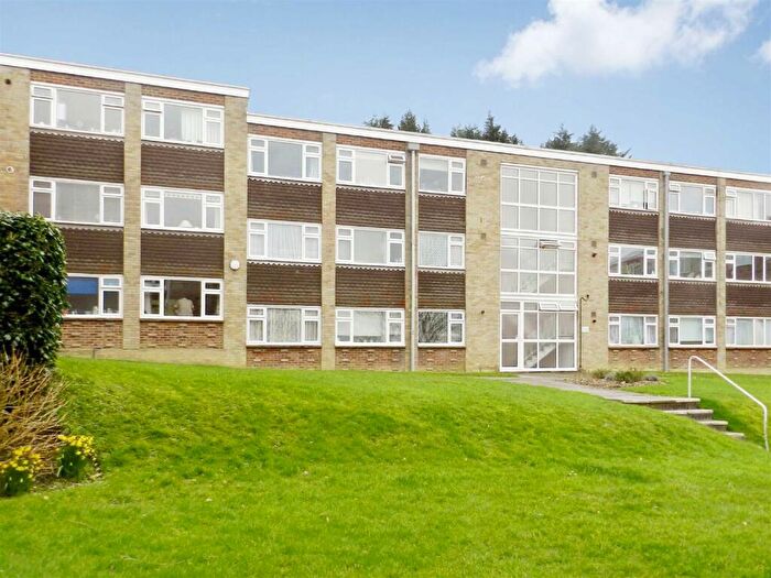 3 Bedroom Flat To Rent In Jireh Court, Perrymount Road, Haywards Heath, RH16