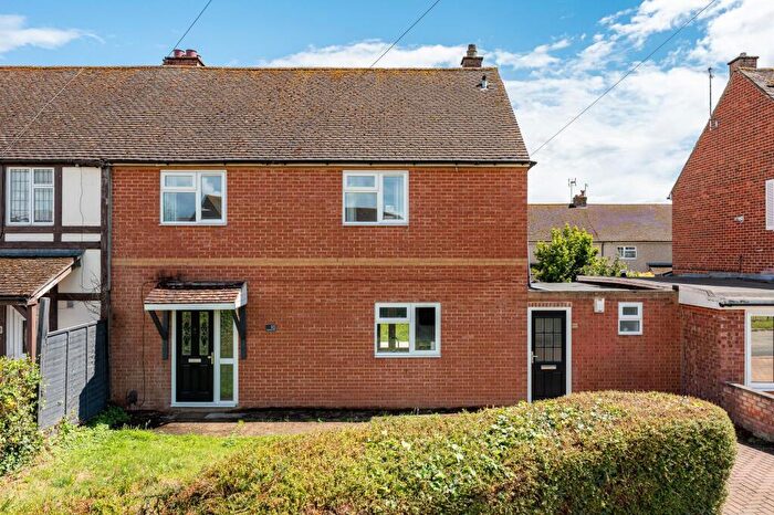 3 Bedroom Semi-Detached House For Sale In Hillside Crescent, Stanstead Abbotts, SG12