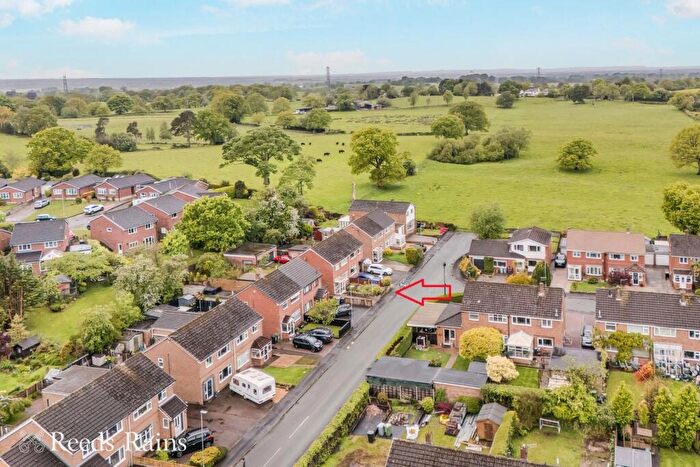 3 Bedroom Semi-Detached House For Sale In Keswick Avenue, Macclesfield, Cheshire, SK11