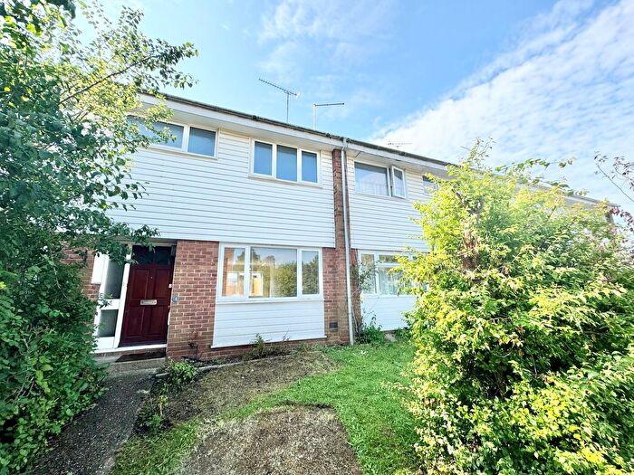 3 Bedroom Property To Rent In Frome Close, Basingstoke, RG21