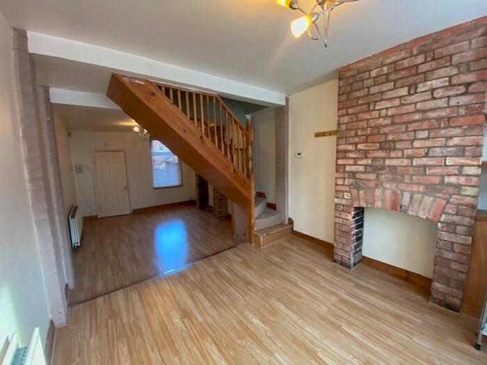 3 Bedroom Terraced House To Rent In Sylvan Street, Leicester, LE3