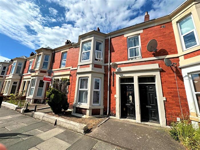2 Bedroom Flat To Rent In Coniston Avenue, Jesmond, Newcastle Upon Tyne, NE2