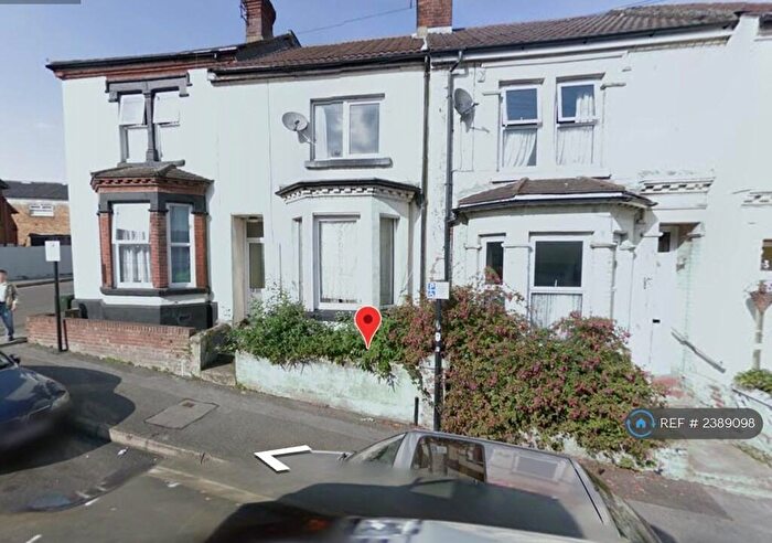 3 Bedroom Terraced House To Rent In Ancasta Road, Southampton, SO14