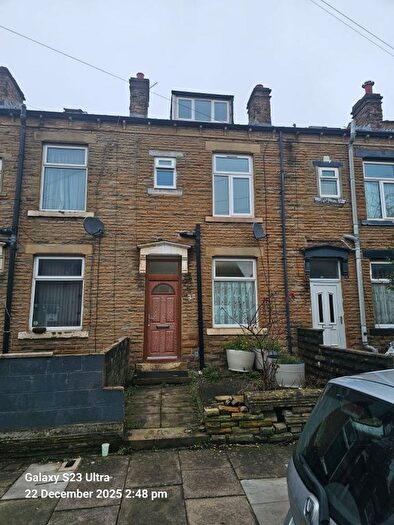 3 Bedroom Terraced House To Rent In Maidstone Street, Bradford, BD3