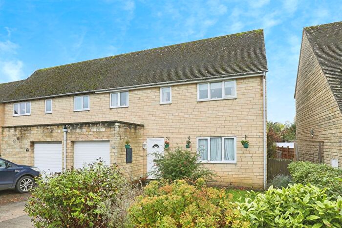 3 Bedroom Semi-Detached House For Sale In Lamberts Field, Bourton-On-The-Water, Cheltenham, GL54