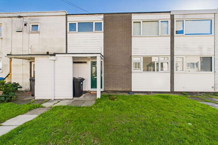 3 Bedroom Terraced House For Sale In Batemoor Walk, Batemoor, S8
