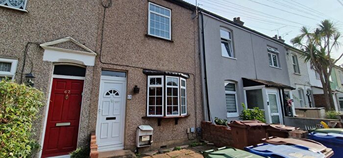 2 Bedroom Terraced House To Rent In Richmond Road, Grays, RM17