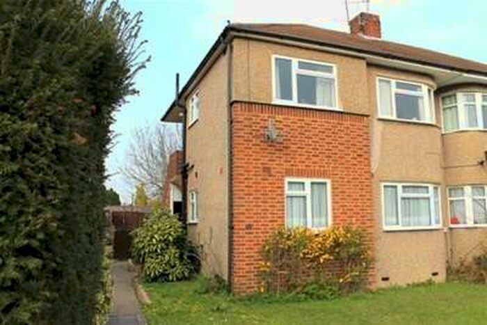 2 Bedroom Maisonette Flat To Rent In Shepperton Road, Petts Wood, BR5
