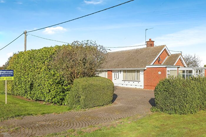 2 Bedroom Detached Bungalow For Sale In Herne Road, Ramsey, Huntingdon, PE26