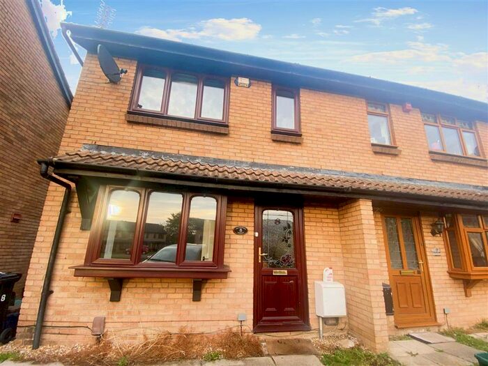 3 Bedroom House To Rent In Collingwood Crescent, Newport, NP19