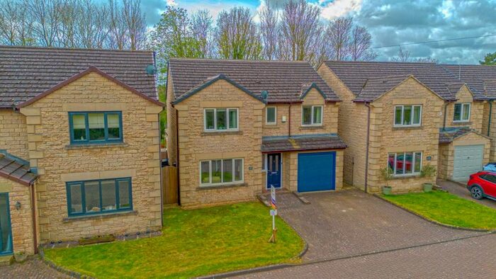 4 Bedroom Detached House For Sale In Ben Bank Road, Silkstone Common, S75