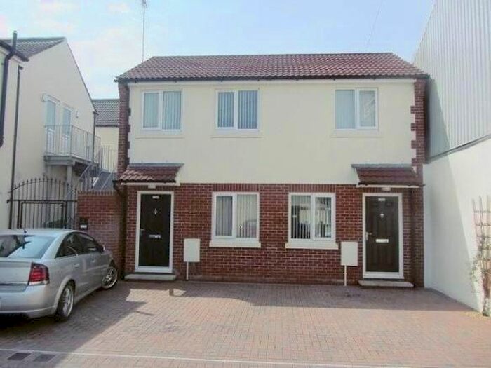 1 Bedroom Maisonette To Rent In New Road, Portsmouth, PO2