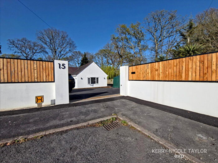 3 Bedroom Detached Bungalow For Sale In Oak Close, West Parley, Ferndown, BH22
