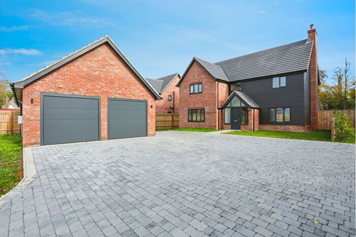 4 Bedroom Detached House For Sale In Norwich Road, Little Stonham, Stowmarket, IP14