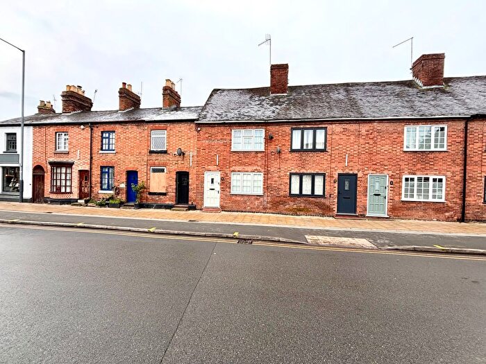 2 Bedroom Property To Rent In Birmingham Road, Stratford-Upon-Avon, CV37