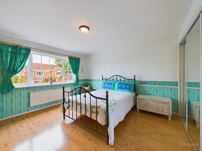 4 Bedroom Detached House For Sale In The Spinney, High Wycombe, HP11