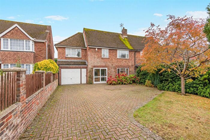 4 Bedroom Semi Detached House For Sale In London Road, Ditton, Aylesford, ME20