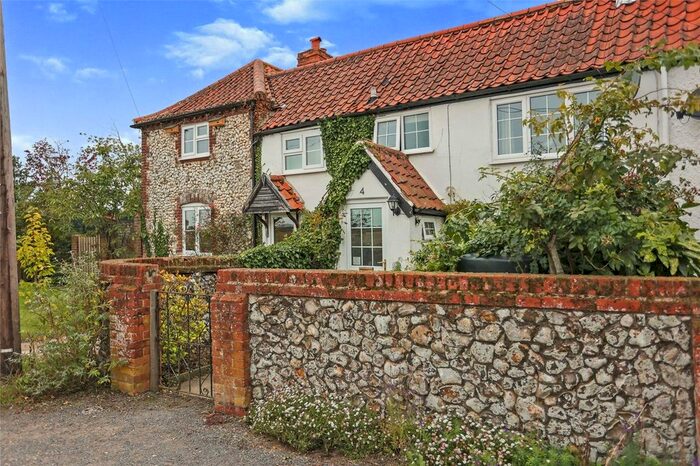 2 Bedroom Terraced House For Sale In The Street, Thurne, Great Yarmouth, Norfolk, NR29