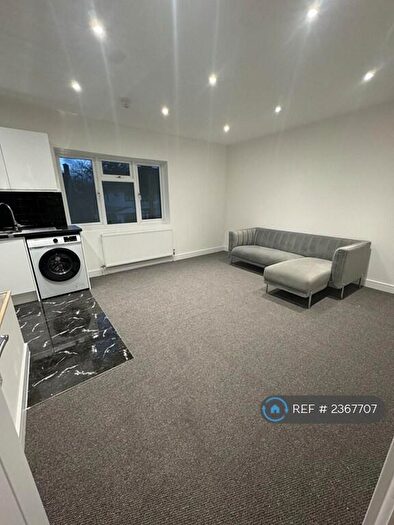 1 Bedroom Flat To Rent In Sterry Road, Dagenham, RM10