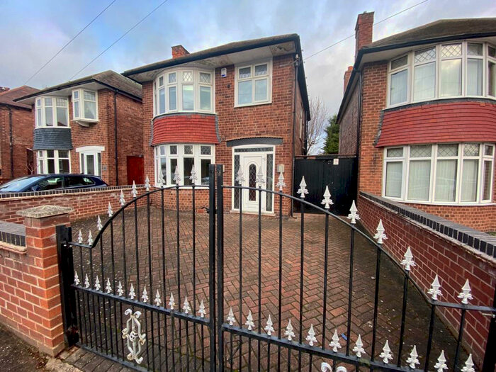 3 Bedroom House To Rent In Ranelagh Grove, Wollaton, NG8