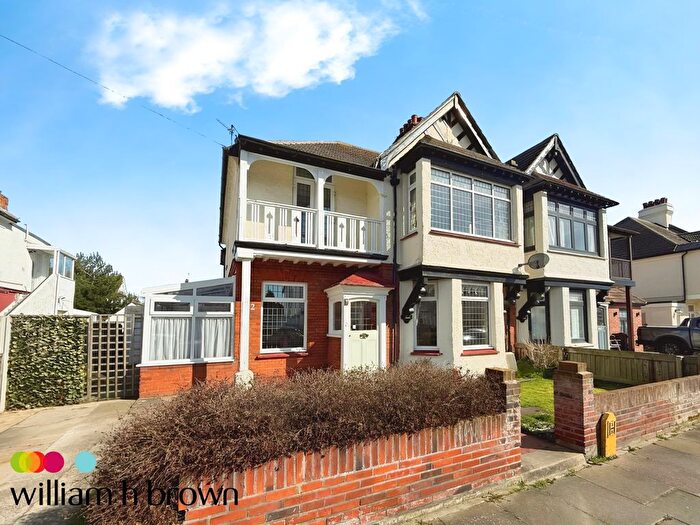 5 Bedroom Property To Rent In Beaconsfield Road, Clacton-On-Sea, CO15