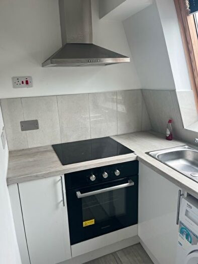 1 Bedroom Flat To Rent In Hibbert Street, Luton, LU1