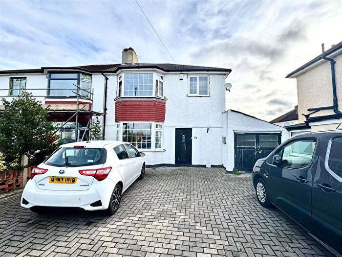 3 Bedroom Semi-detached House To Rent In Pickford Lane, Bexleyheath, DA7