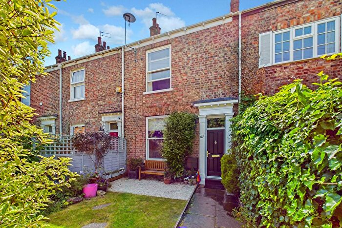 4 Bedroom Terraced House For Sale In Heslington Road, York, North Yorkshire, YO10