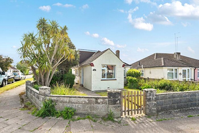 3 Bedroom Bungalow For Sale In Abbey Road, Lancing, West Sussex, BN15