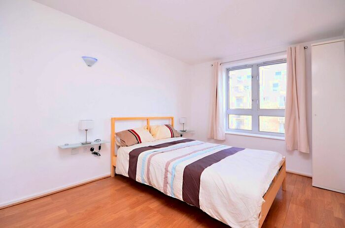1 Bedroom Flat To Rent In Narrow Street, Limehouse, London, E14