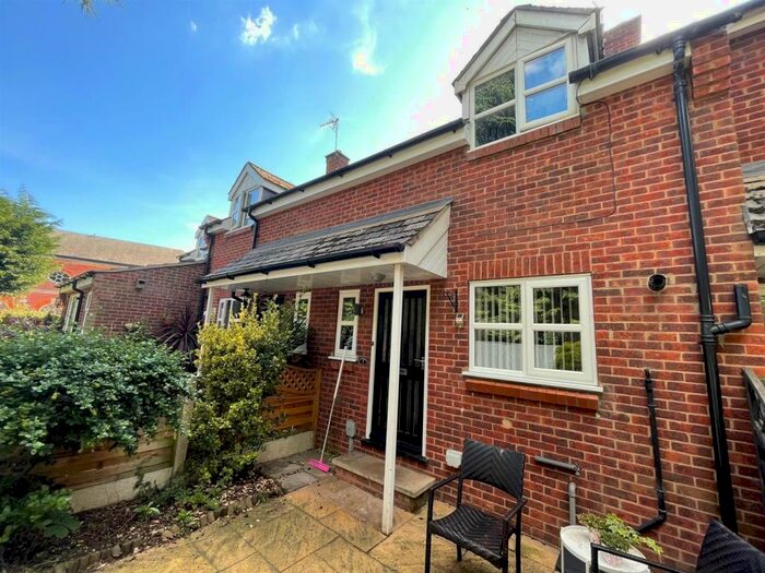 2 Bedroom Terraced House To Rent In Cedar Court, Turners Lane, North Ferriby, HU14