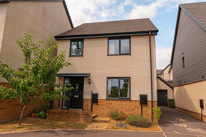 4 Bedroom Detached House For Sale In Rhodfa'r Hebog, Pontrhydyrun, NP44