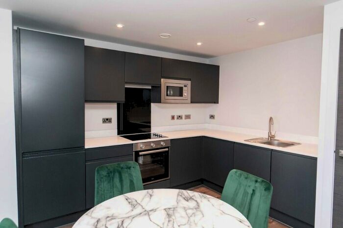 2 Bedroom Apartment To Rent In The Summit Parliament Street, Liverpool, Merseyside, L8