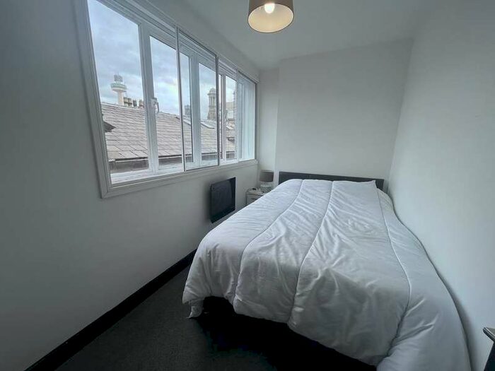 2 Bedroom Flat To Rent In North House, 17 North John St, Liverpool, L2