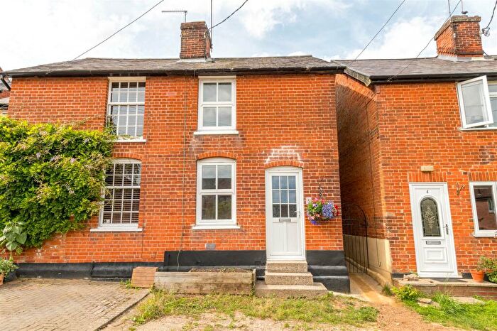 2 Bedroom Semi-Detached House To Rent In Castle Lane, Hadleigh, IP7