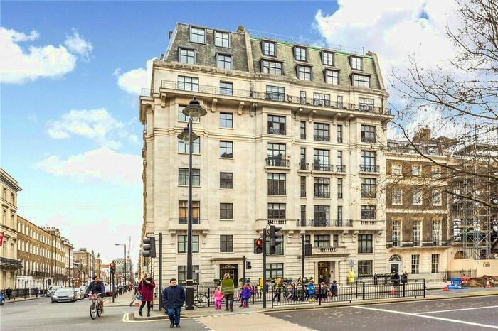 2 Bedroom Flat To Rent In Portland Place, London, W1B