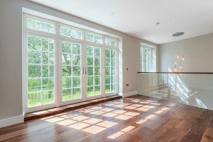 3 Bedroom Semi-Detached House To Rent In Bute Mews, Hampstead Garden Suburb, NW11