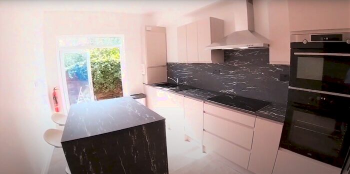 6 Bedroom Terraced House To Rent In Fortuna Grove, Manchester, M19