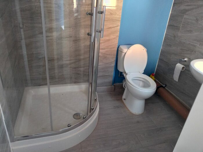 1 Bedroom Flat To Rent In Stratford Road, Birmingham, B11